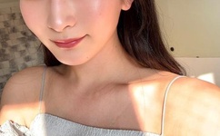 张根硕朴信惠图片